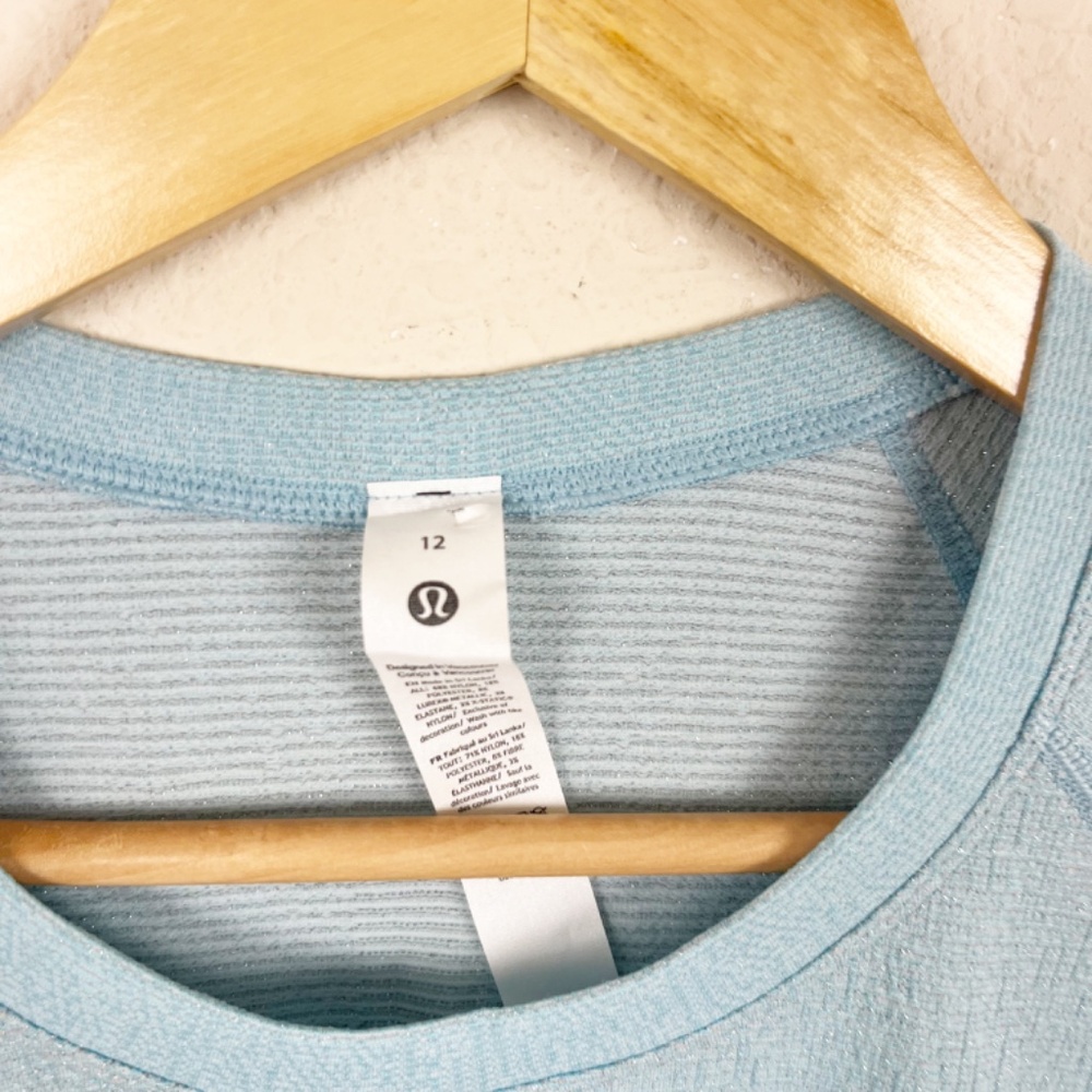 Lululemon Swiftly Tech Blue Short Sleeve Top Size 12 - Picture 3 of 5